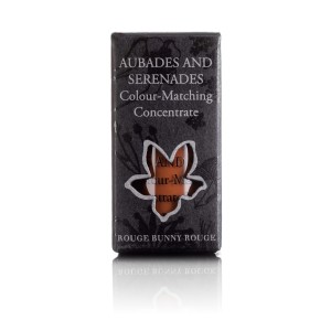 Rouge Bunny Rouge Esencja Wyrównująca Koloryt Skóry - Sonnet / 075 mini 3 ml
