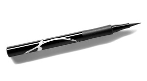 Rouge Bunny Rouge Satynowy Eyeliner\ Atrament Nocy - Fryzyjski Koń / 079